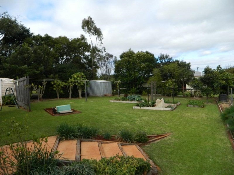 14 Phillips Street, Tingoora QLD 4608