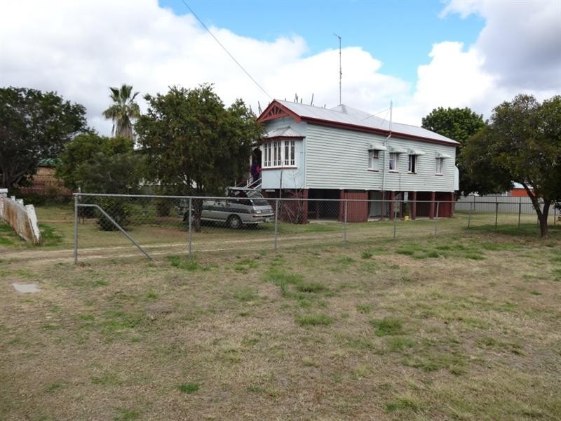 47 stephens, Murgon QLD 4605