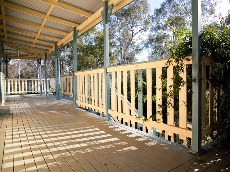 242 Heights Road, Nanango QLD 4615