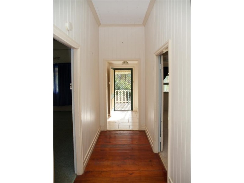 242 Heights Road, Nanango QLD 4615