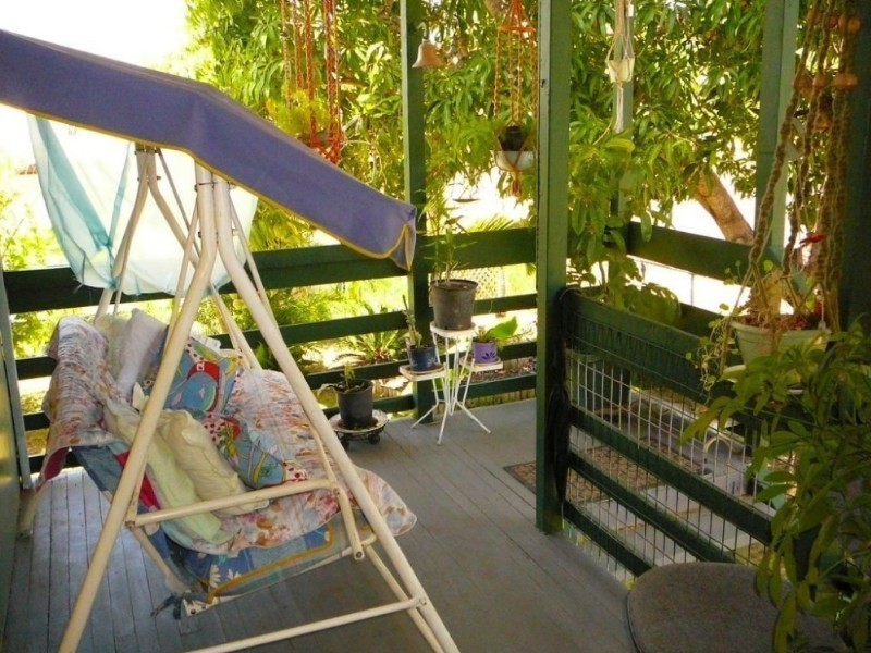 8 Pelican Street, Collinsville QLD 4804