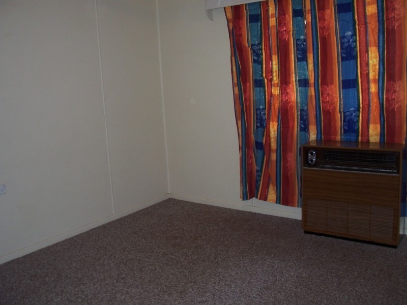 18-20 Fifth Avenue, Collinsville QLD 4804