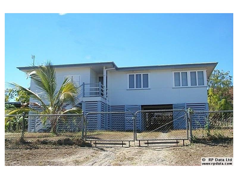 26 Gralton Street, Collinsville QLD 4804