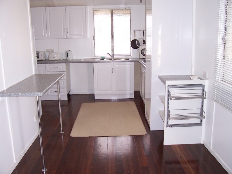 39 Station Road, Collinsville QLD 4804