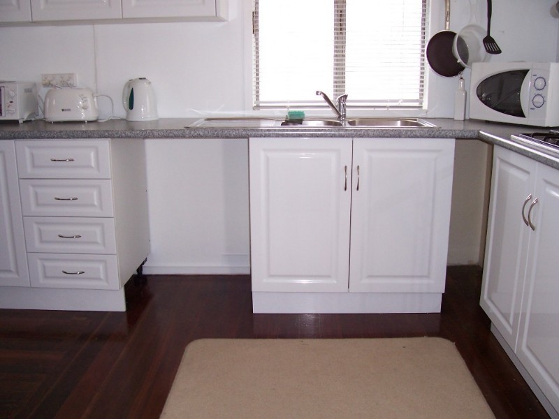 39 Station Road, Collinsville QLD 4804