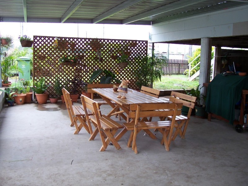 3 Pelican Street, Collinsville QLD 4804