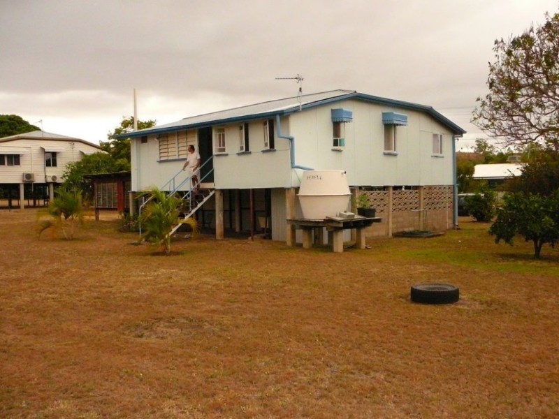 9 Strathmore Street, Collinsville QLD 4804
