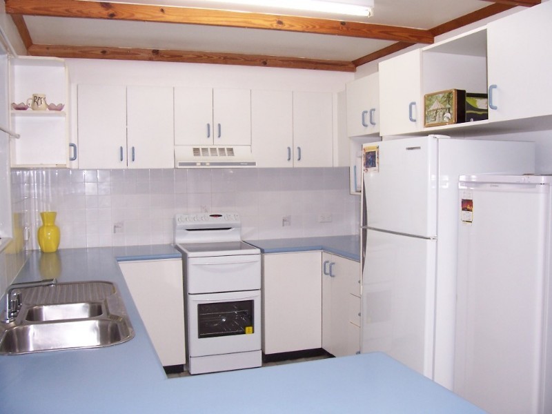 16 Macarthur Street, Collinsville QLD 4804