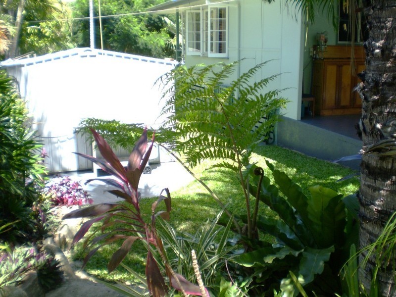 16 Macarthur Street, Collinsville QLD 4804