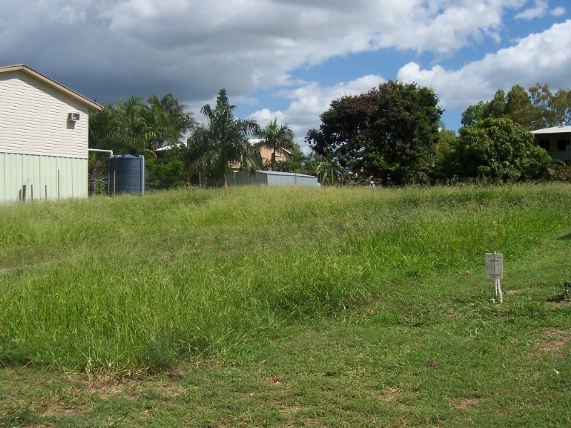 43 Walker Street, Collinsville QLD 4804