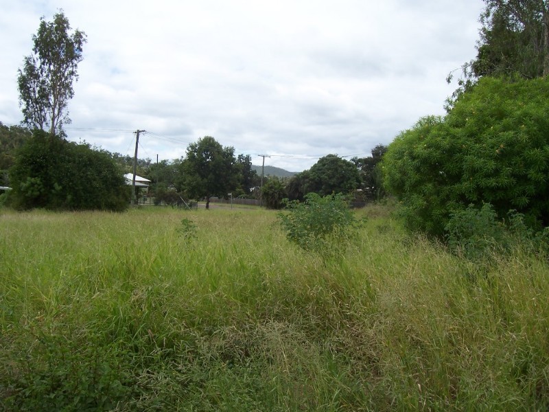 1 Dunlop Street, Collinsville QLD 4804