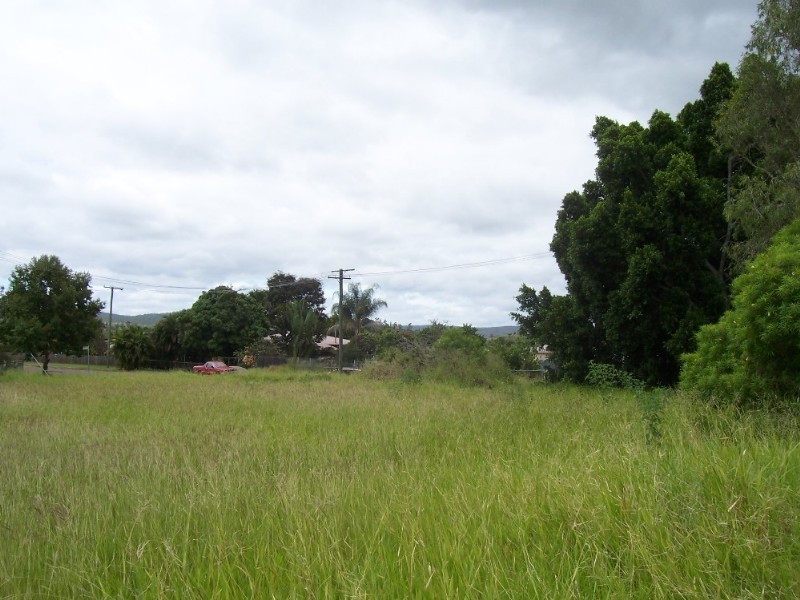 1 Dunlop Street, Collinsville QLD 4804