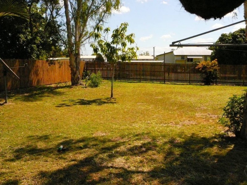 24 Seventh Avenue, Collinsville QLD 4804