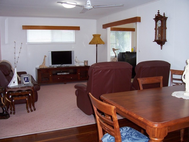 49 Station Road, Collinsville QLD 4804