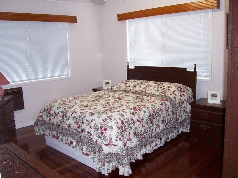 49 Station Road, Collinsville QLD 4804