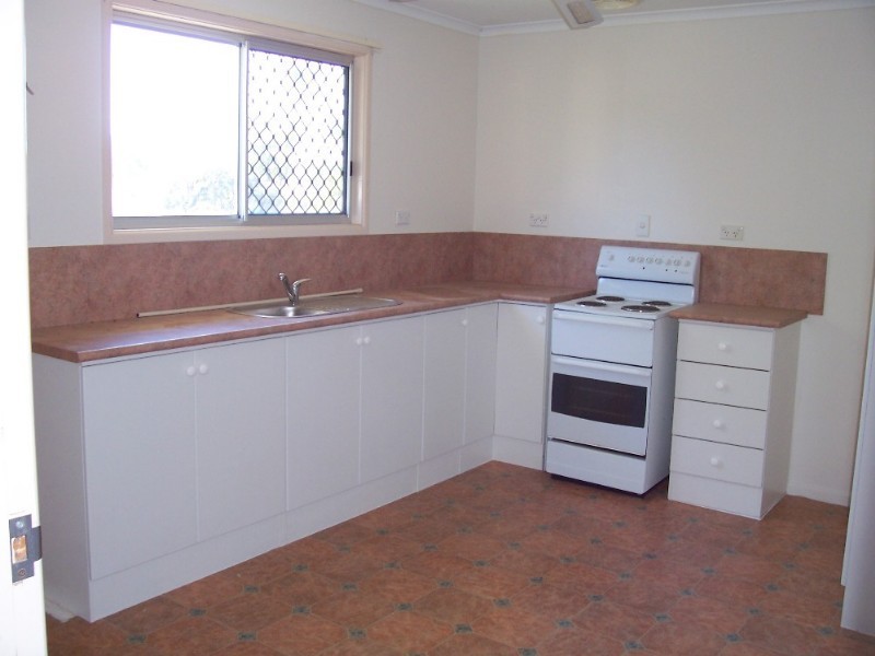 32 Walker Street, Collinsville QLD 4804