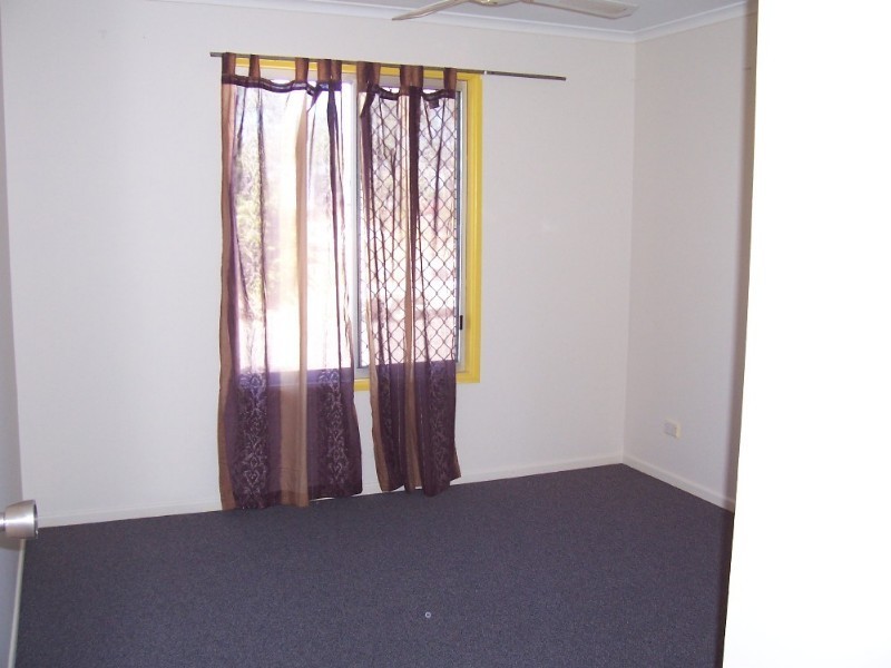 32 Walker Street, Collinsville QLD 4804