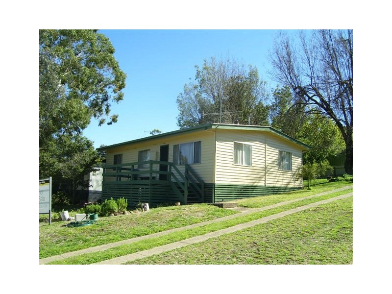 13 Crawford Court, Dartmouth VIC 3701