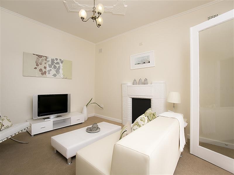 38 Nilpena Avenue, Park Holme SA 5043