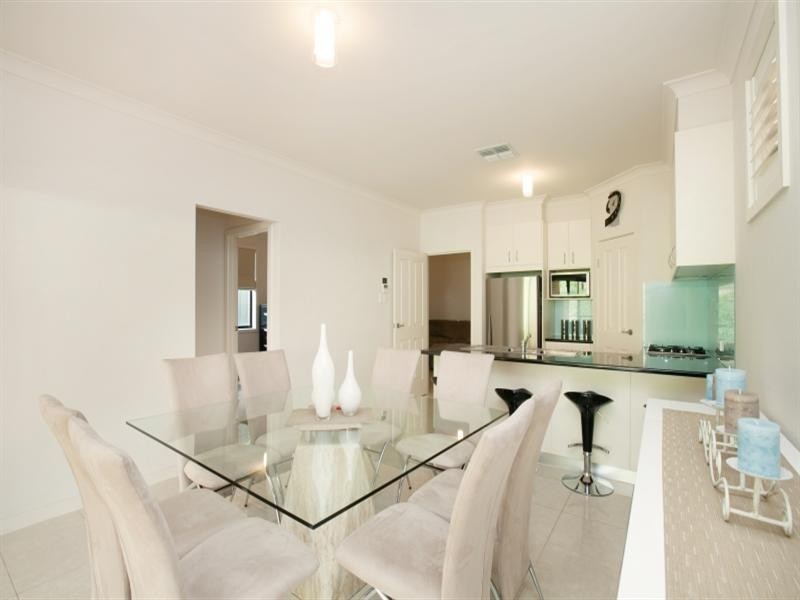 5 Palani Court, Mawson Lakes SA 5095