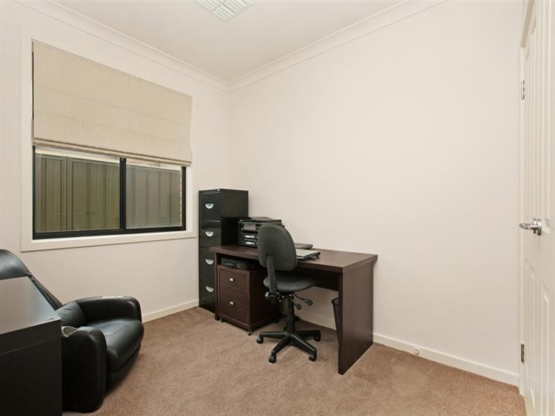 5 Palani Court, Mawson Lakes SA 5095