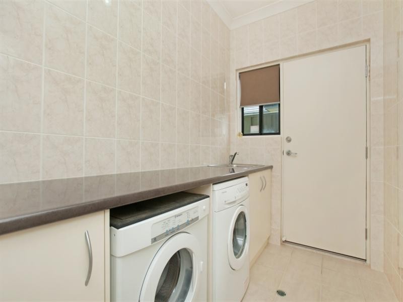 5 Palani Court, Mawson Lakes SA 5095