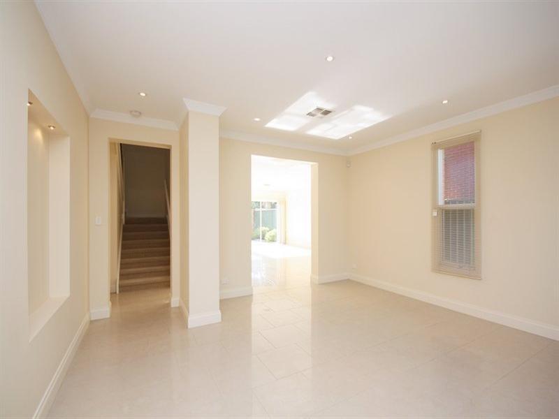 11 Willow Bend, Marden SA 5070