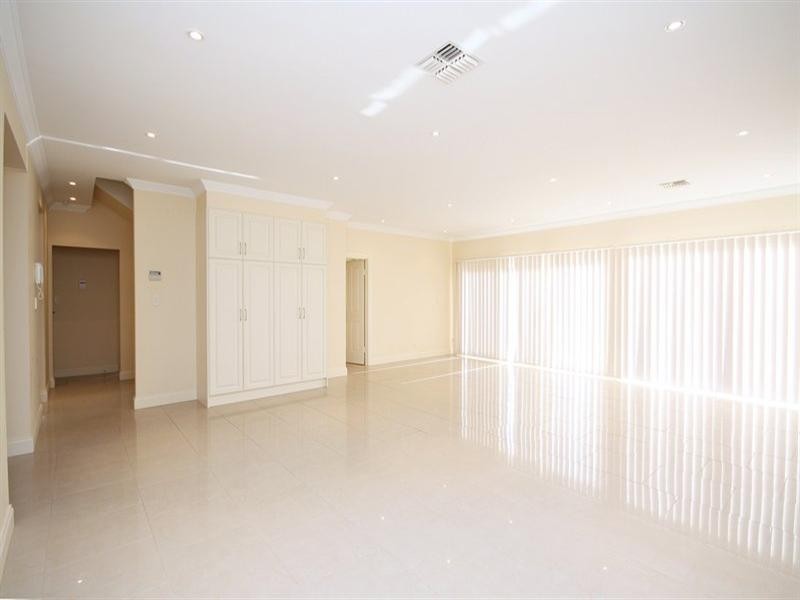 11 Willow Bend, Marden SA 5070