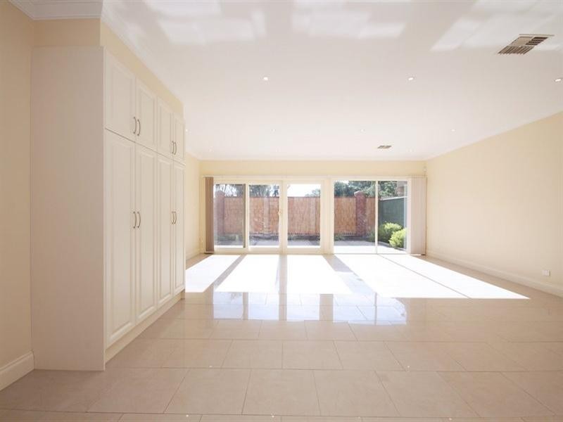 11 Willow Bend, Marden SA 5070