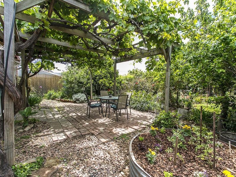 84 day Terrace, West Croydon SA 5008