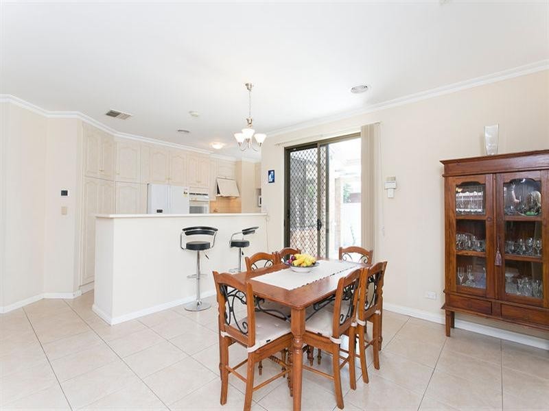 12 Iris Court, Grange SA 5022