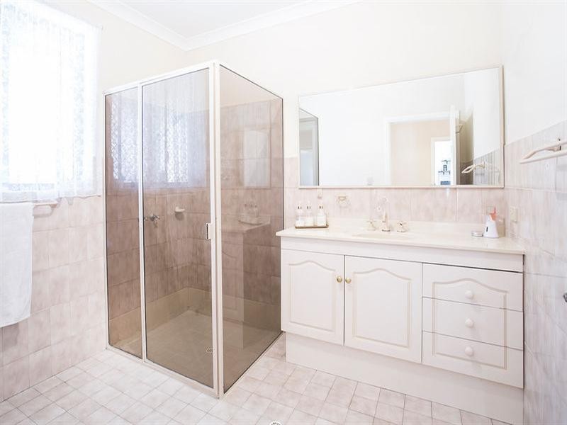 12 Iris Court, Grange SA 5022