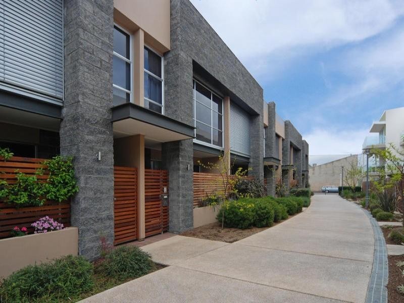 10 Southcott Walk, Adelaide SA 5000