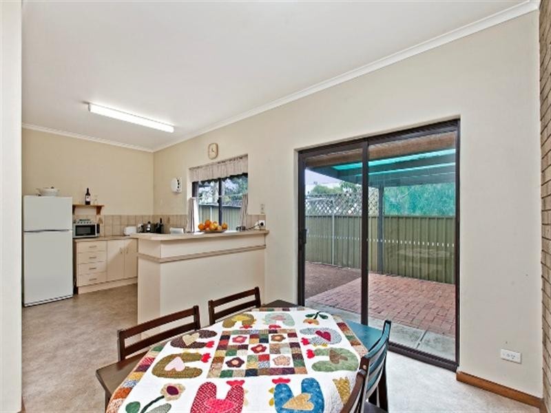 23/2a Karu, Mitchell Park SA 5043