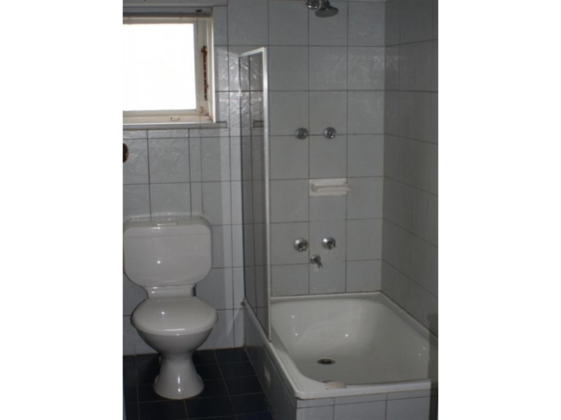 3 Bernard Street, Findon SA 5023