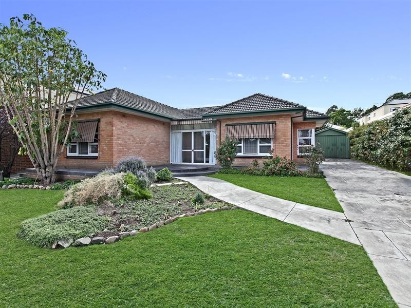 19 Sandra Avenue, Rostrevor SA 5073
