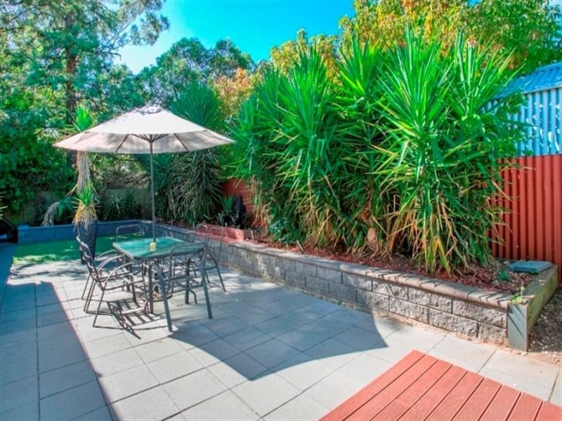 4/18 Gurrs Road, Kensington Park SA 5068