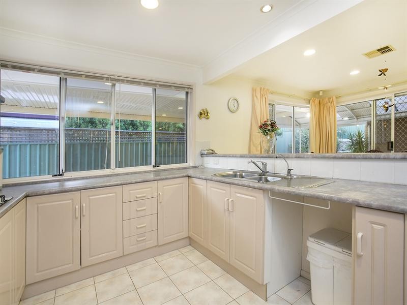 1 Thorpe Street, Oakden SA 5086