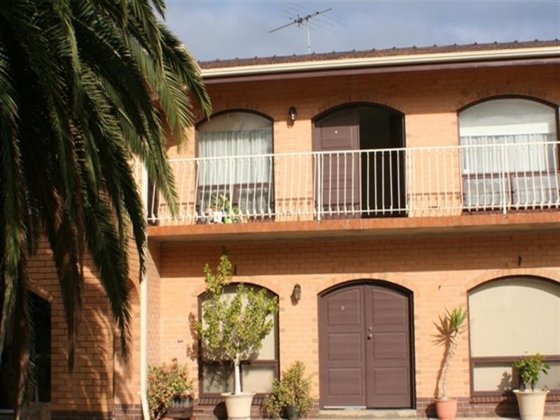 4/296 Tapleys Hill Road, Seaton SA 5023
