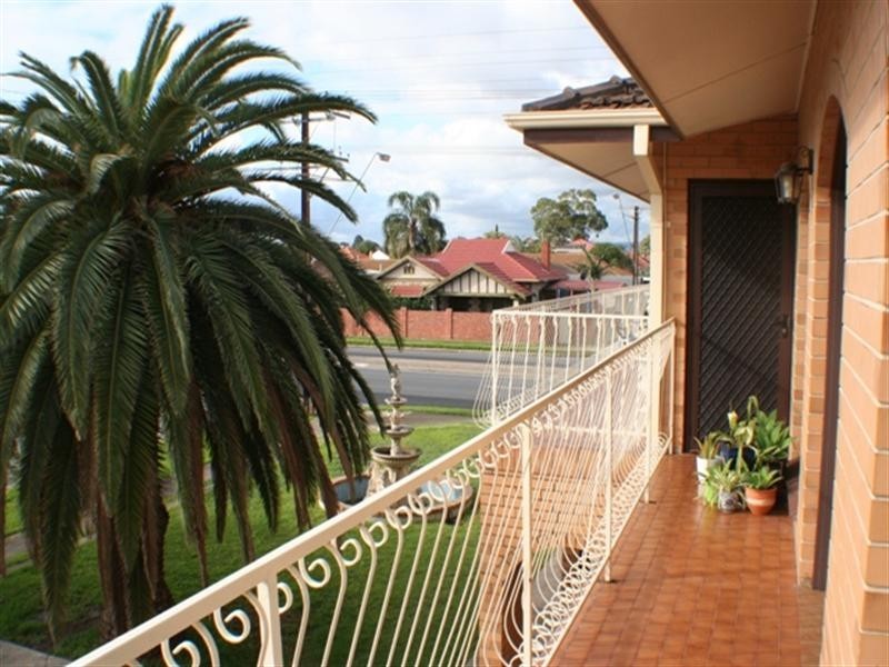 4/296 Tapleys Hill Road, Seaton SA 5023