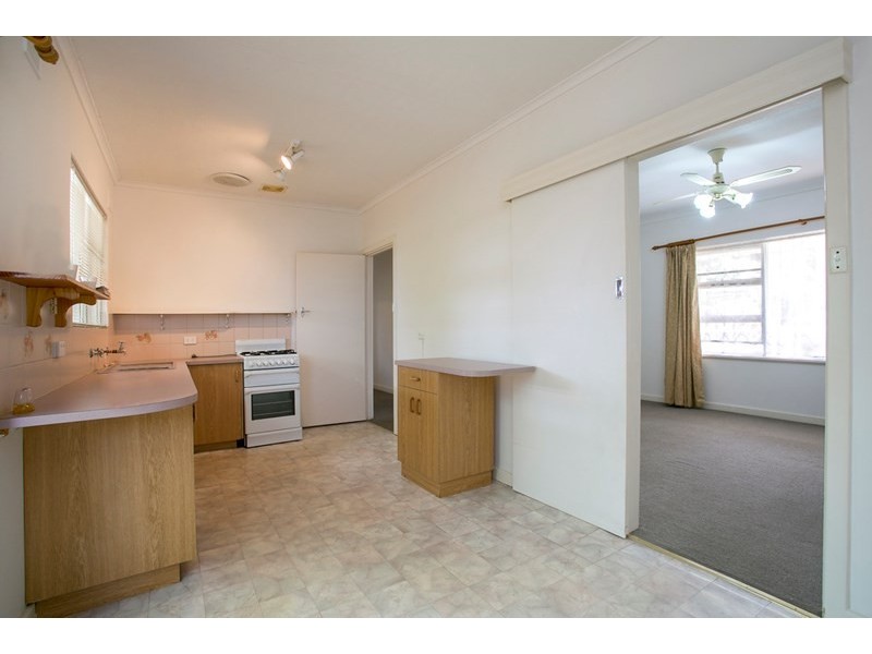 23 McMahon Avenue, Para Hills SA 5096