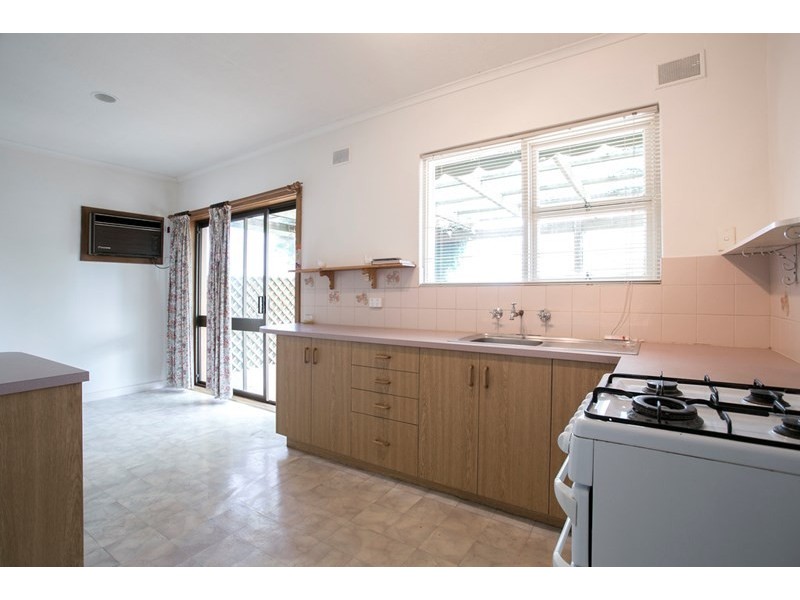 23 McMahon Avenue, Para Hills SA 5096