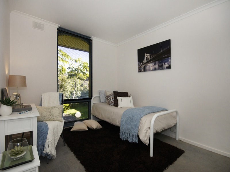 16/70 Military Road, Tennyson SA 5022