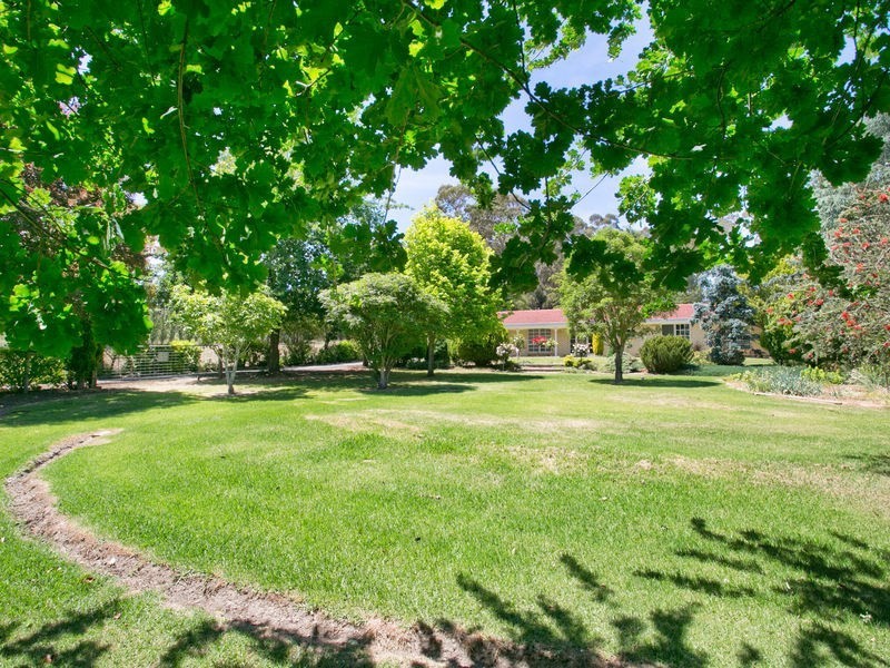 8 Male Crescent, Hahndorf SA 5245