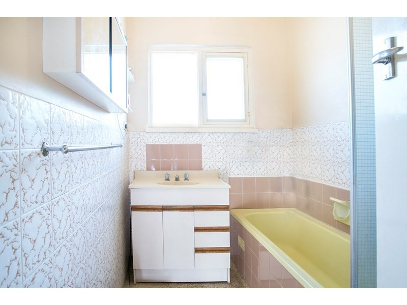 457 grange Road, Seaton SA 5023