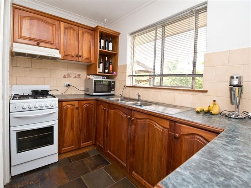 41 Knightsbridge Avenue, Valley View SA 5093