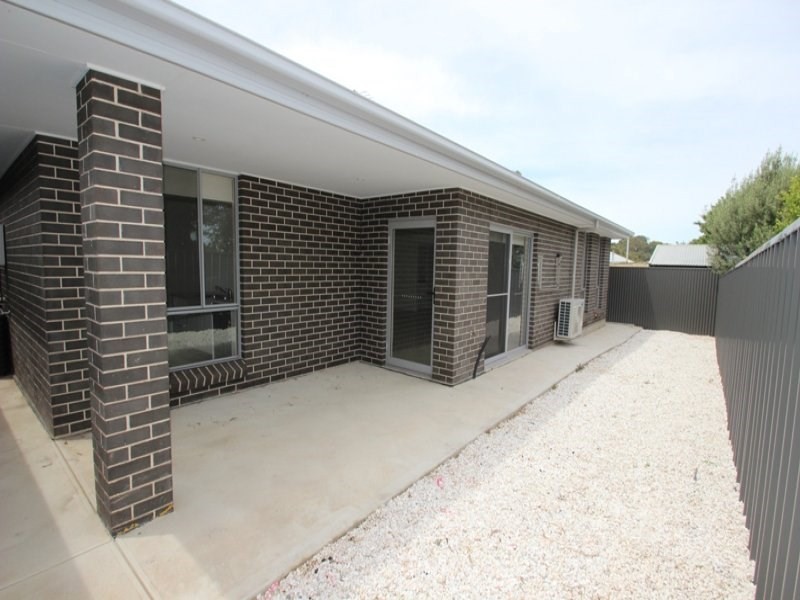 16 Richard Street, Modbury SA 5092