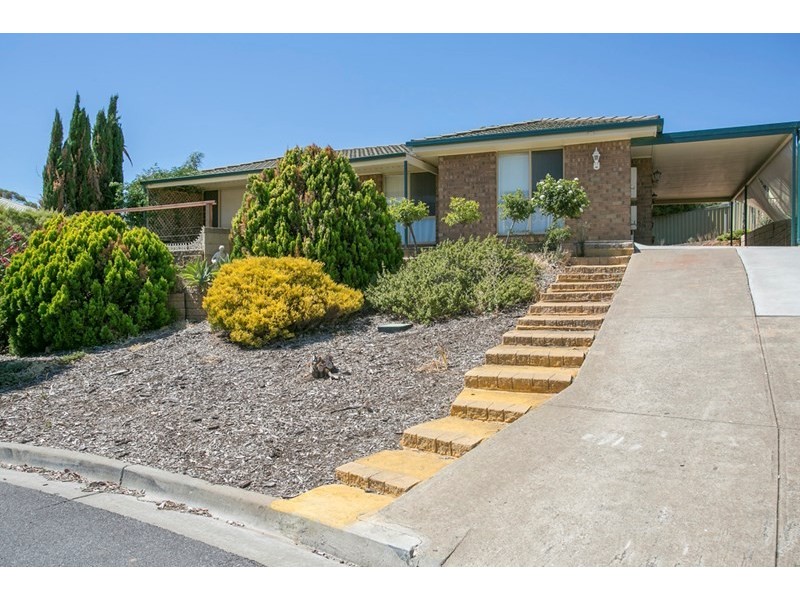 5 Admella Court, Hallett Cove SA 5158