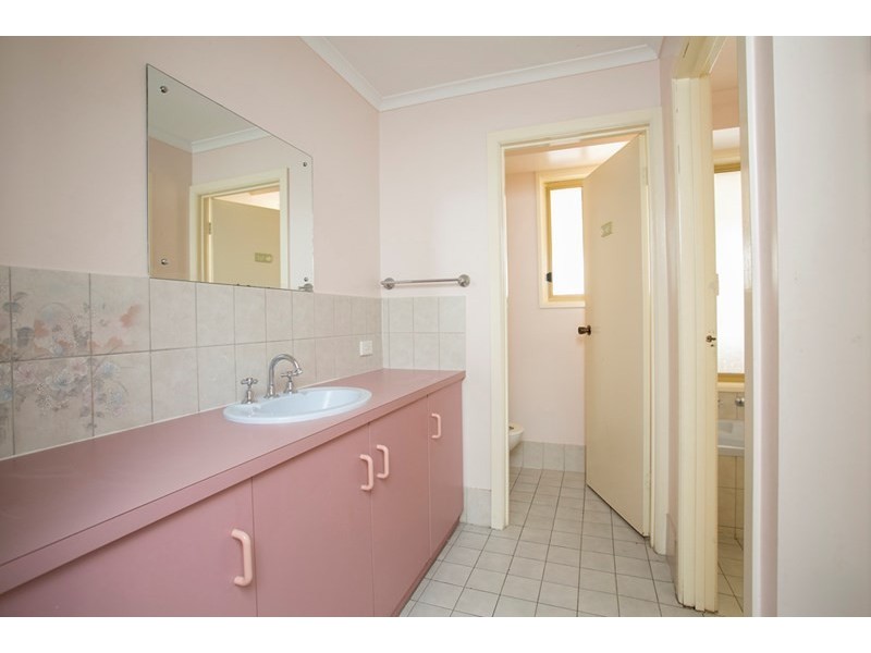 5 Admella Court, Hallett Cove SA 5158