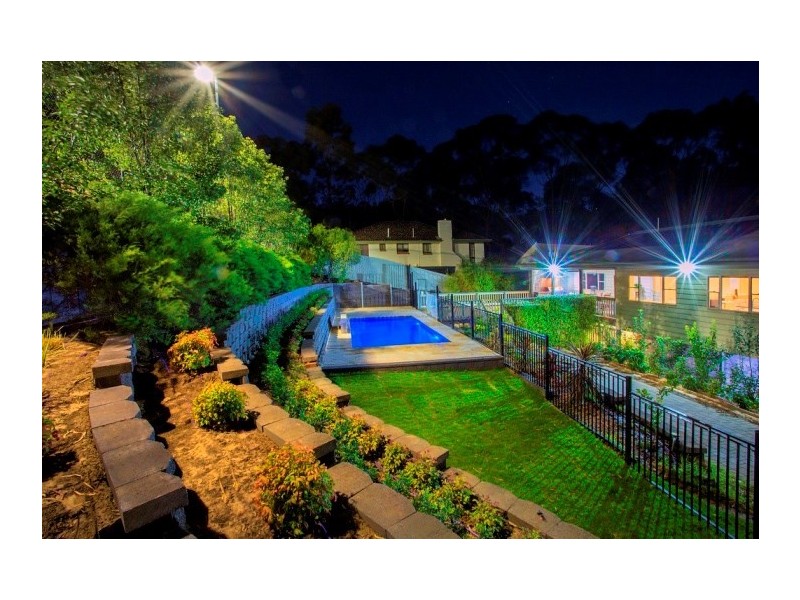 50 Yurilla Drive, Bellevue Heights SA 5050